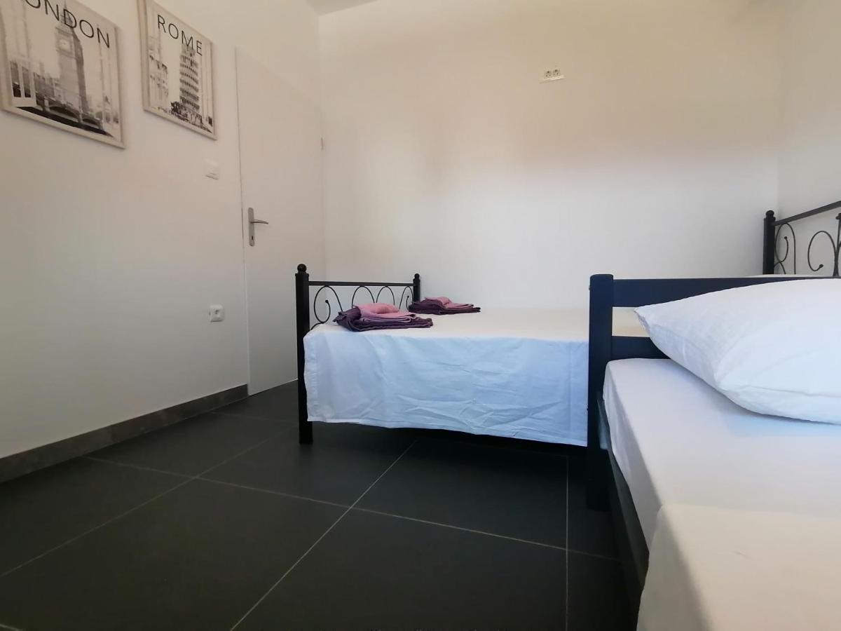 Villa Marta 3 Bedrooms, 2 Baths And Pool Kastel Stafilic Exterior photo